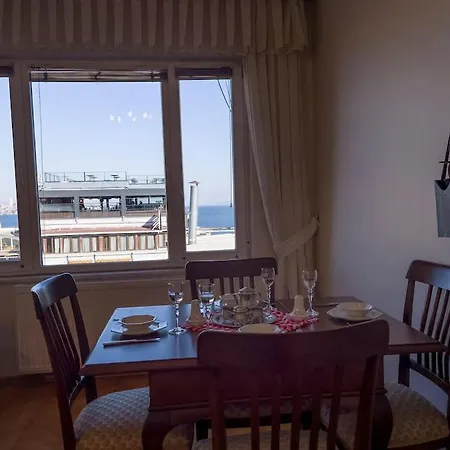 Prince Islands View Flat @hagiasophia@sultanahmet イスタンブール